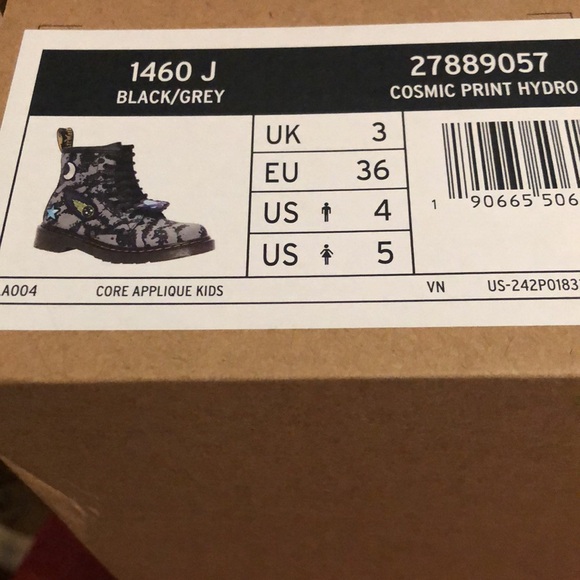 Dr. martens cosmic print size 5 girls - Picture 4 of 5